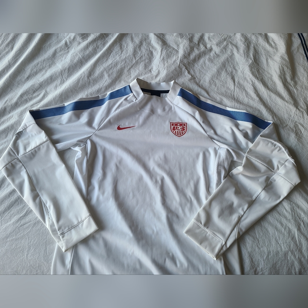 RARE Nike USMNT Men's Storm Top - Medium